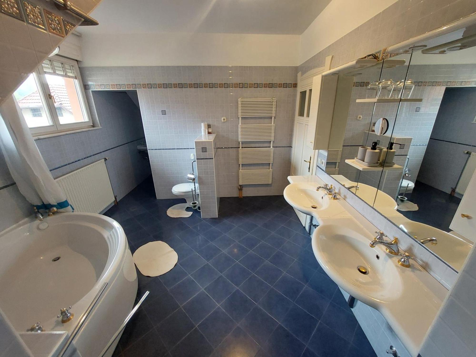R24, Rose House Hotell Ljubljana Eksteriør bilde